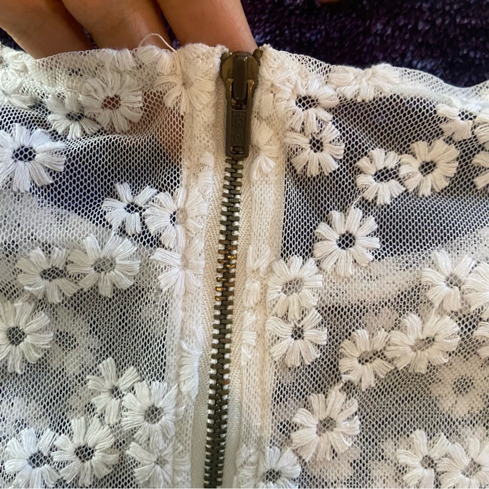 • American Eagle • daisy peplum blouse - Picture 3 of 5